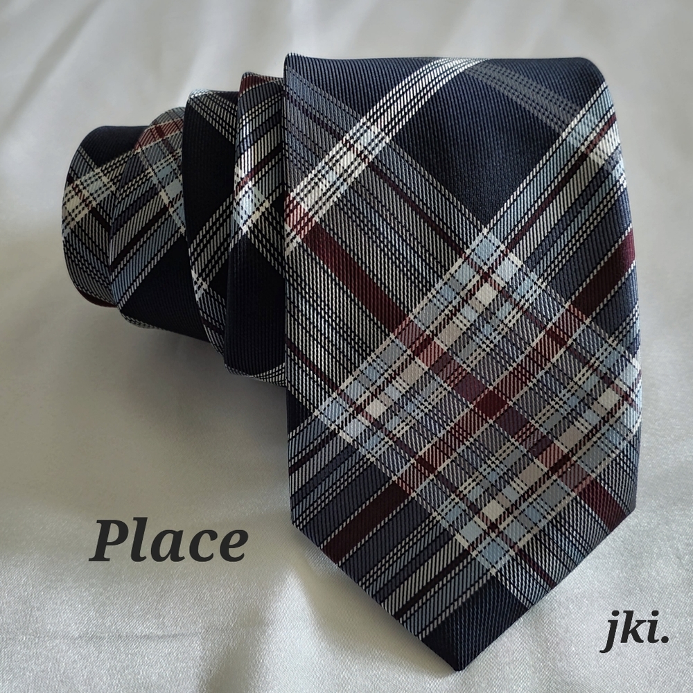 Place Boys Necktie (8-14) Polyester Blue/red Plaid NWOT